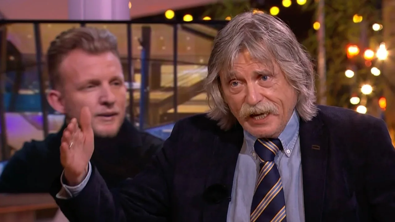 Johan fileert interview van 'demagoog' Dirk Kuyt: 'Walgelijk, walgelijk!'