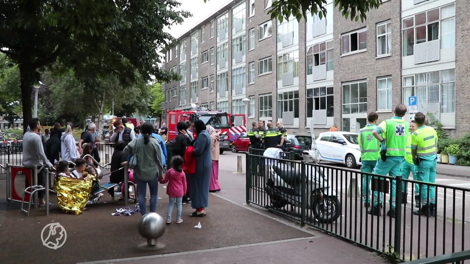 Meerdere gewonden naar ziekenhuis na brand in woning Amsterdam