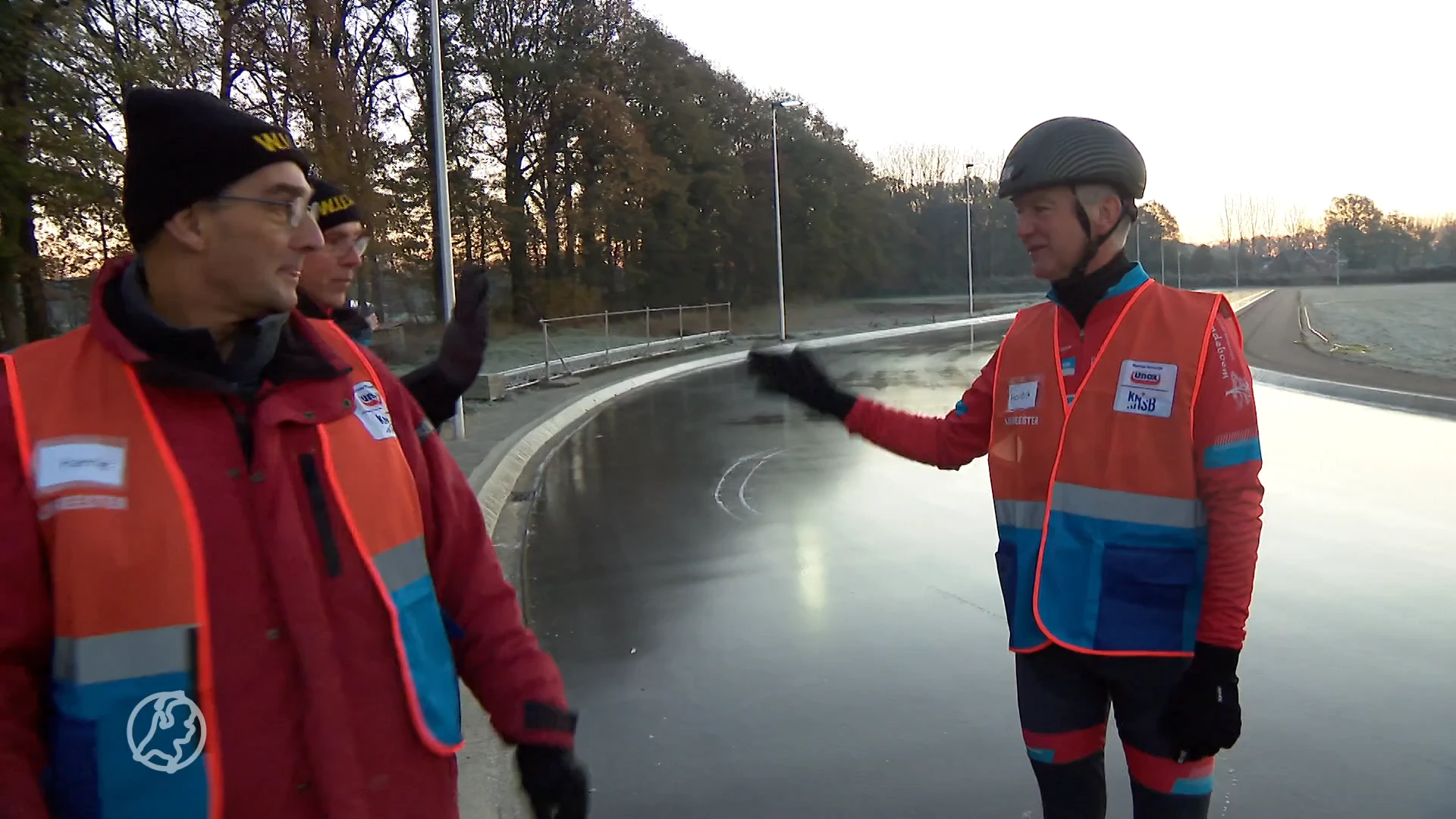 Over één nacht ijs: in Winterswijk kan er al geschaatst worden op natuurijs