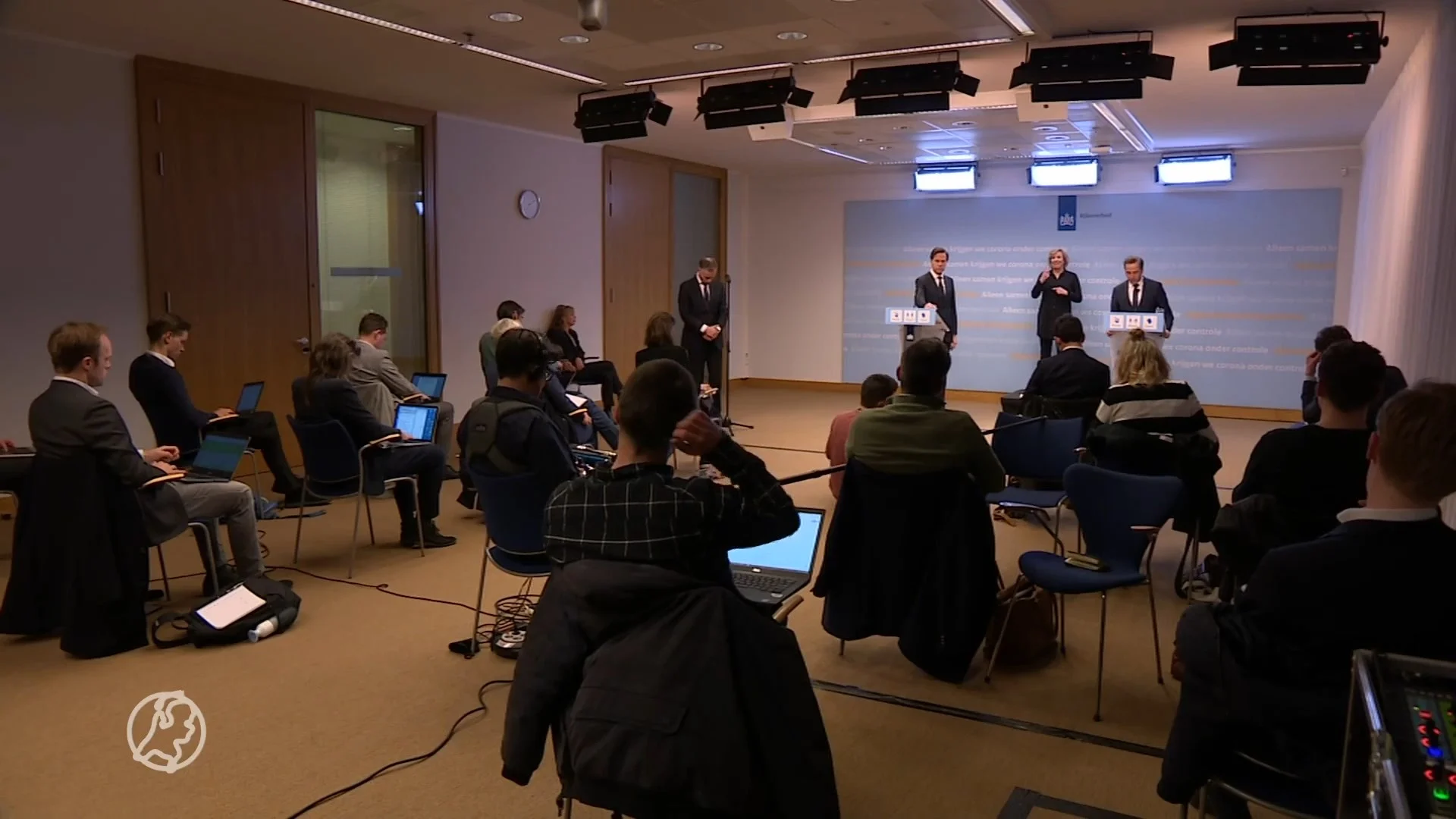 Kabinet durft grote versoepelingen niet aan: 'Nog even volhou...