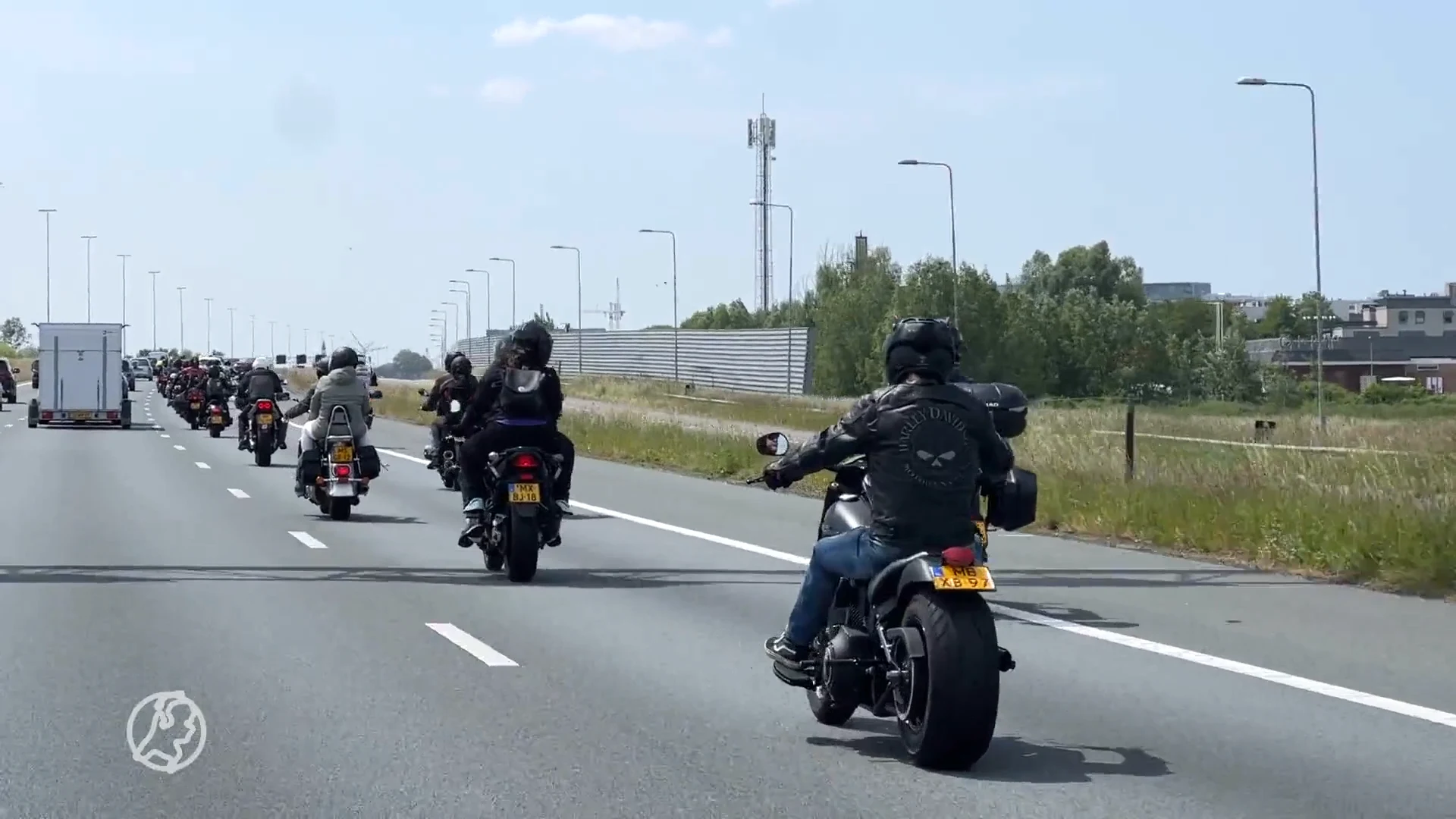 Duizenden motorrijders naar Den Haag om pesten strafbaar te maken