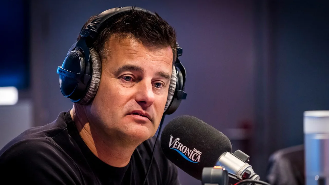 Wilfred analyseert gesprek bij Op1: 'Dat is toch niet normaal...