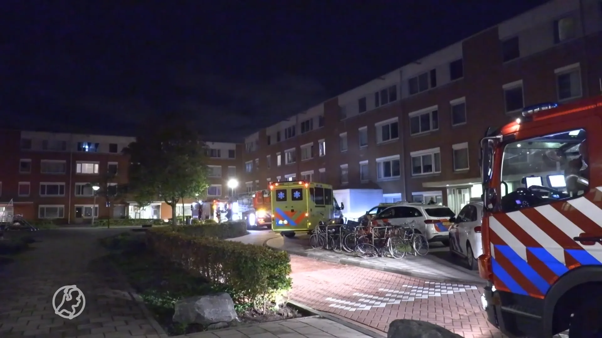 Man overleden bij woningbrand Amsterdam-Zuidoost