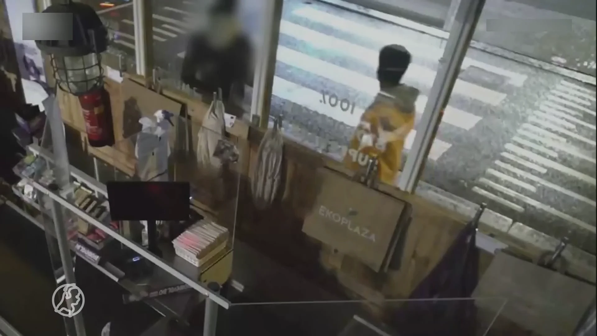 Amerikaanse toerist wordt 'uit het niet' van fiets gemept en bestolen