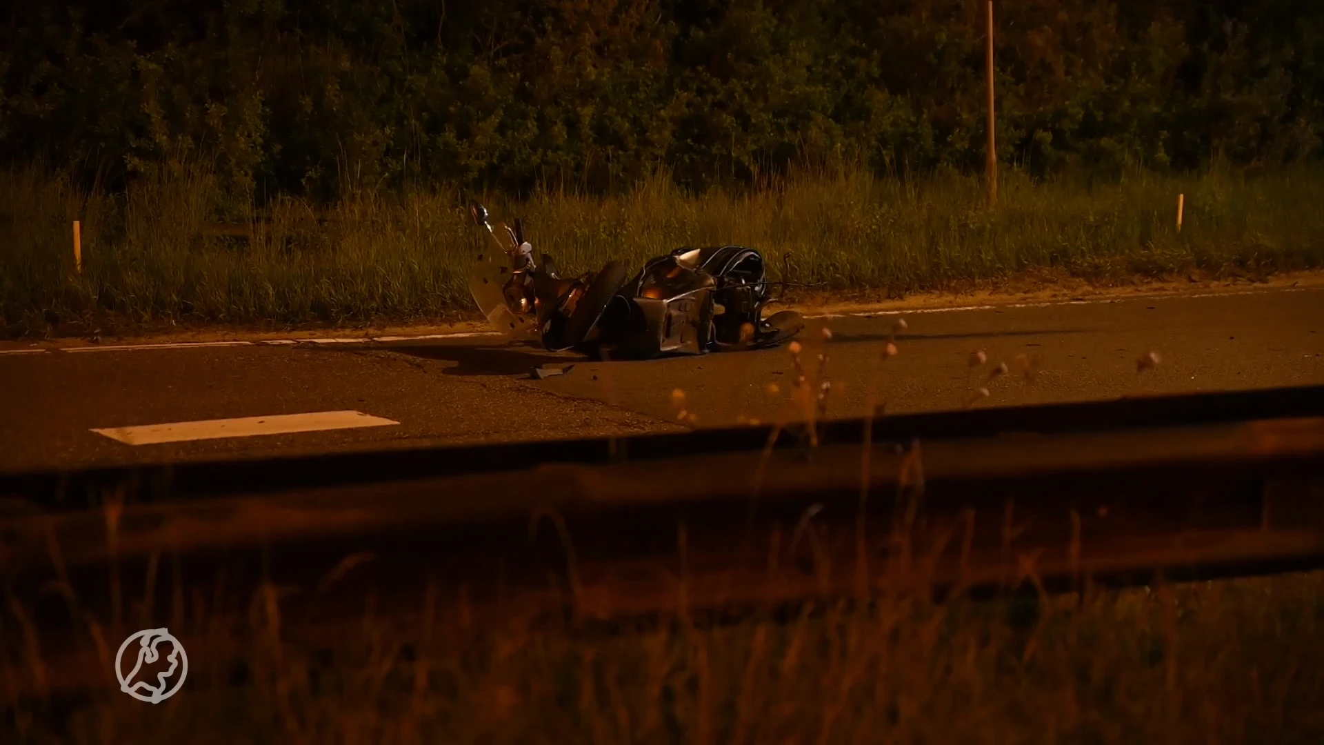 Twee doden bij botsing tussen auto en scooter in Alblasserdam