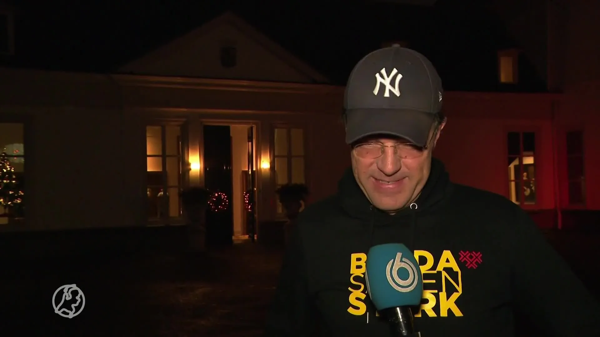 Rutte belde direct met Verstappen na binnenhalen wereldtitel: 'We zijn wereldkampioen!'