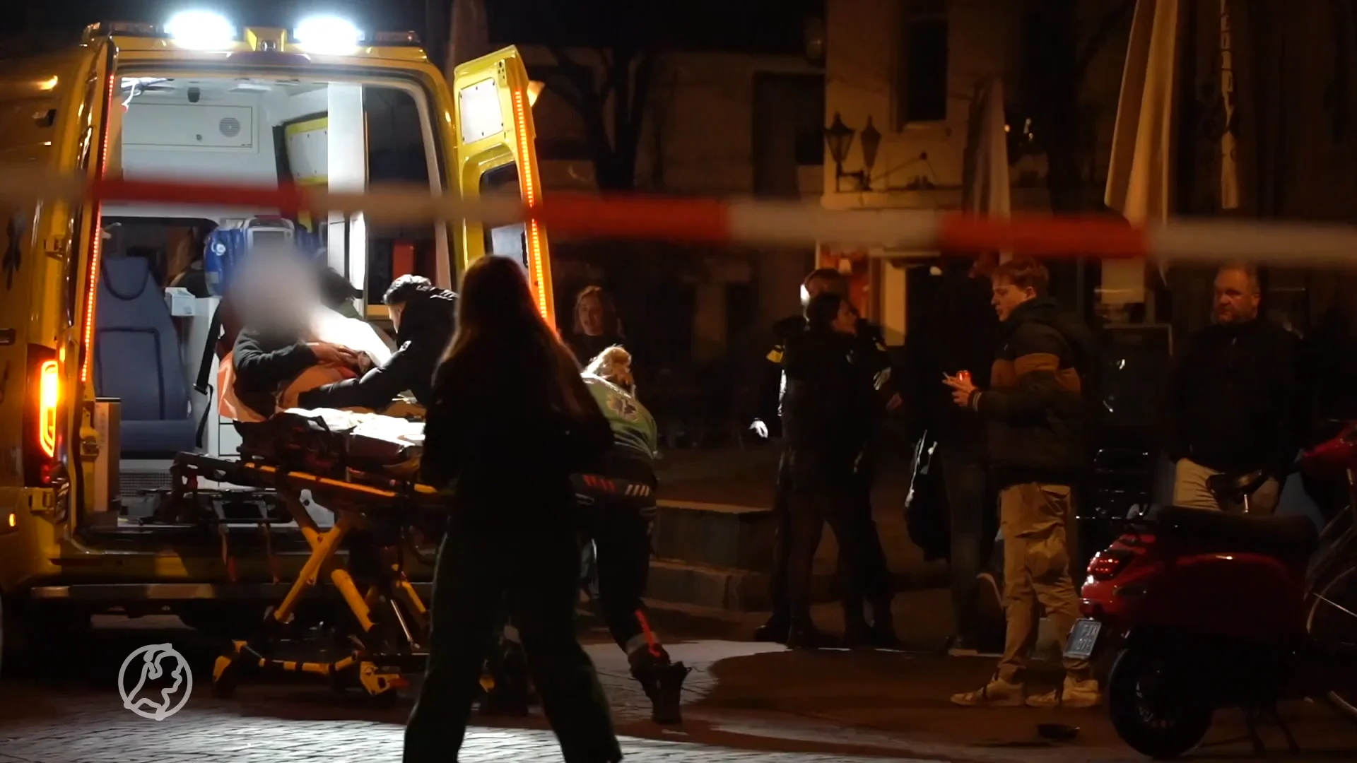 Steekpartij op Markt in Zevenaar: een zwaargewonde, politie zet omgeving af