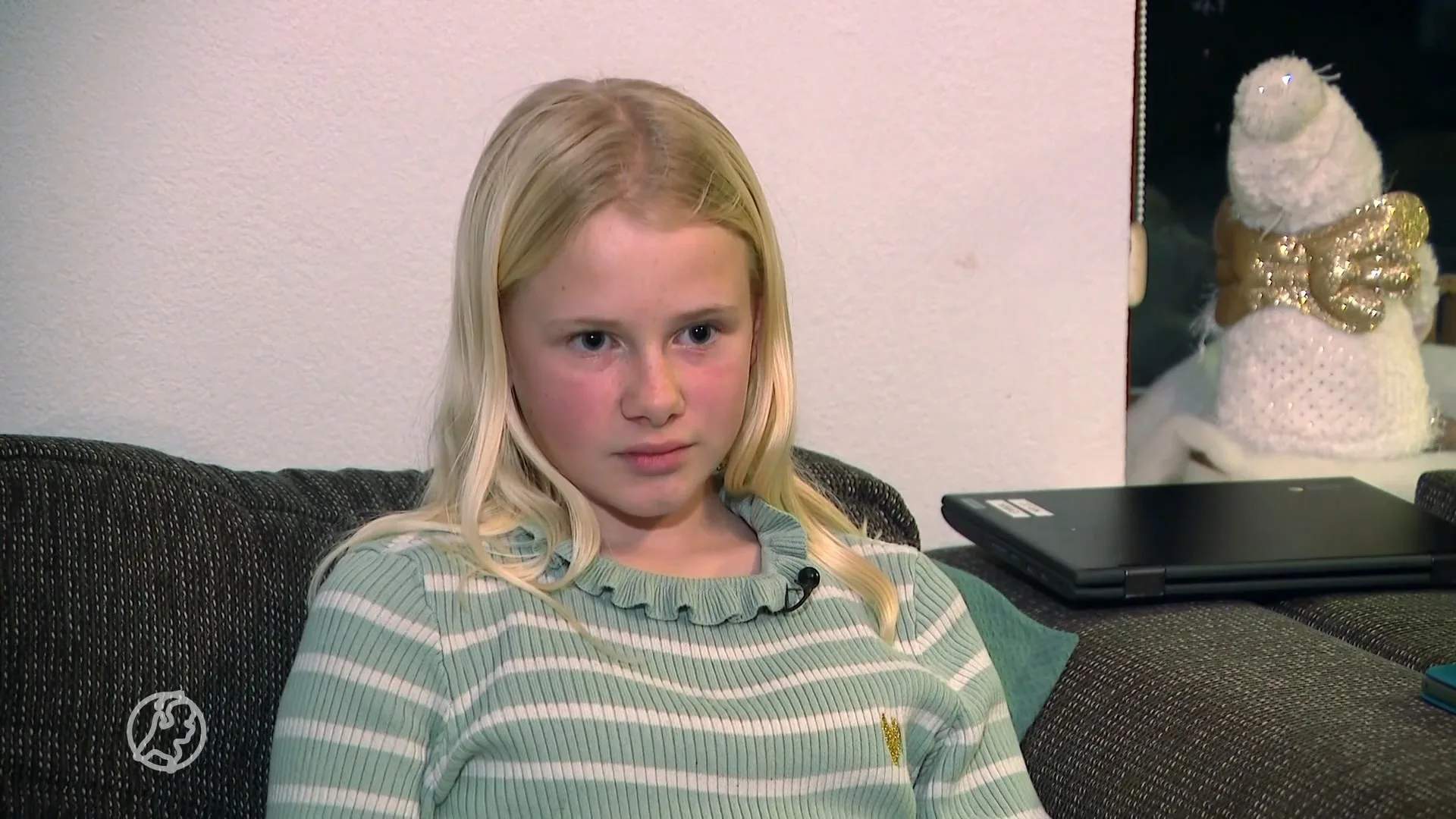 Kwetsbare Emma (10) mag eindelijk haar coronaprik halen
