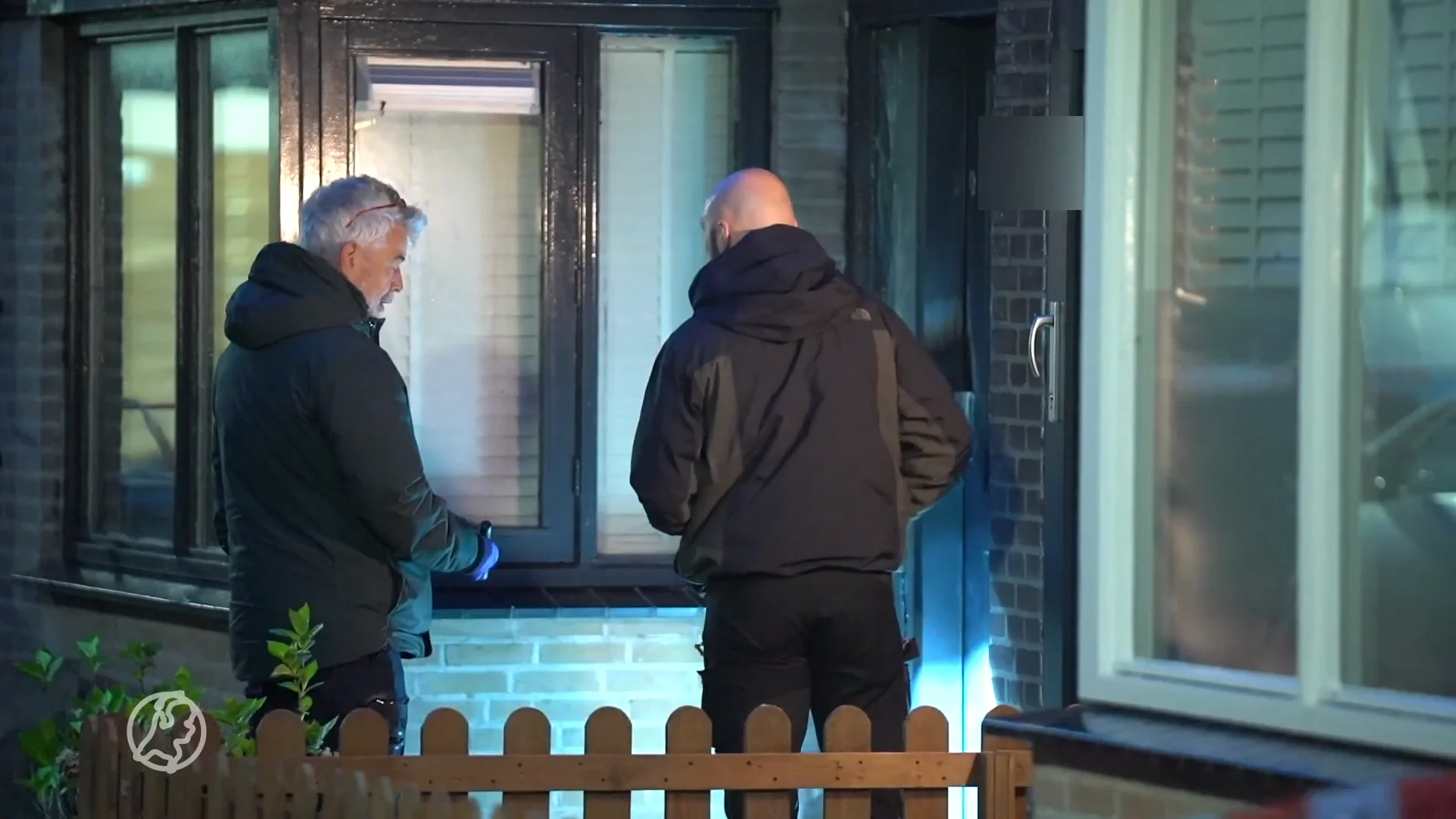 Bom ontploft in woonwijk Hellevoetsluis, daders gezocht