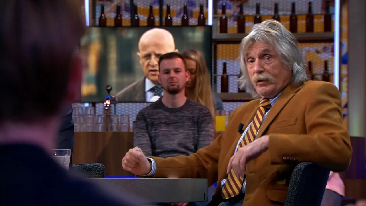 Johan in felle discussie met politiek verslaggever over aanpak voetbalhooligans