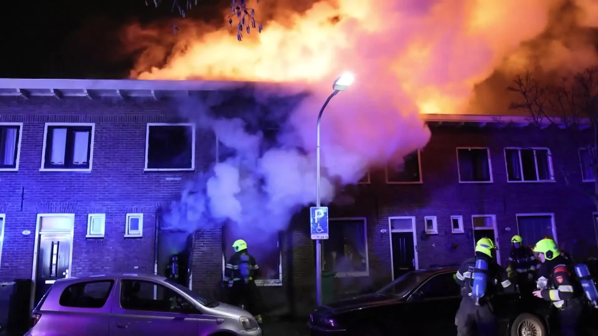Verwoestende brand in Haarlemse woning mogelijk veroorzaakt door defect ventilatiesysteem