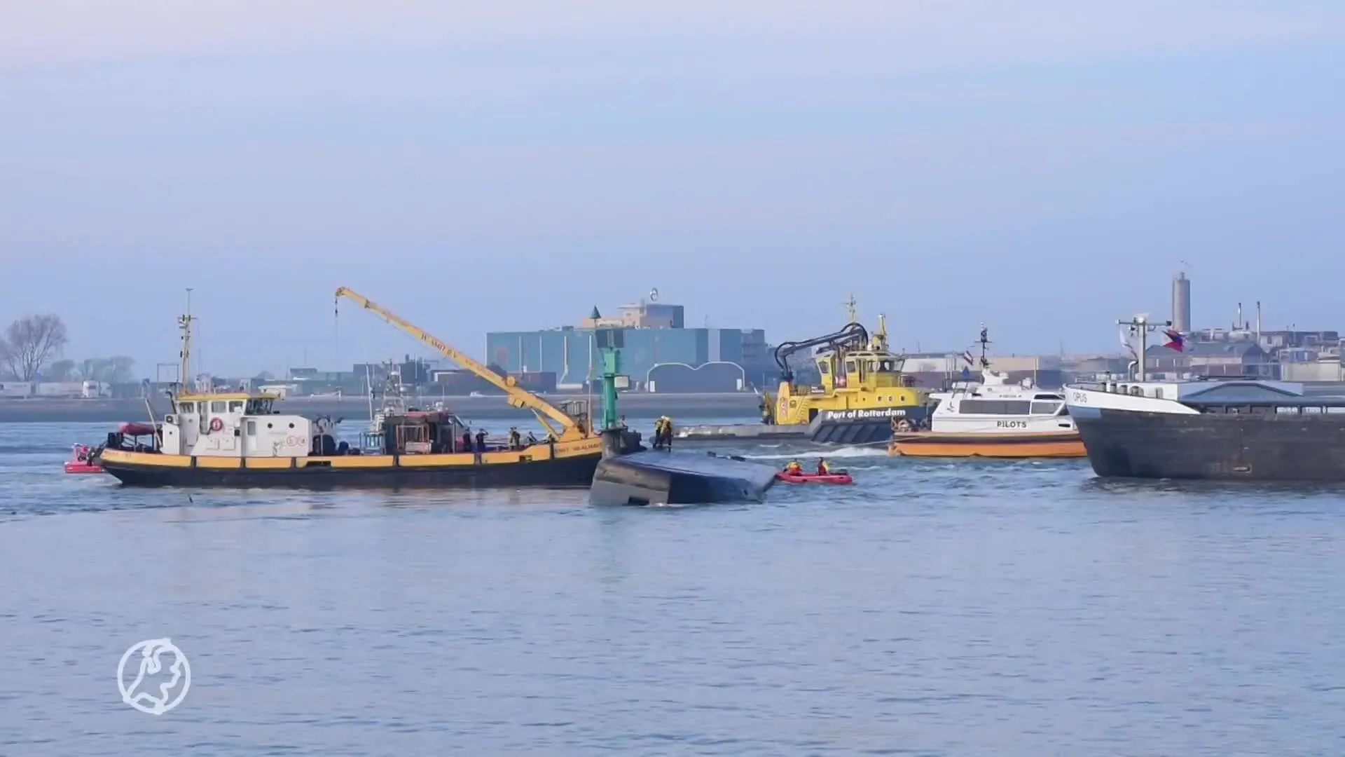 Vermist bemanningslid omgeslagen schip Nieuwe Waterweg vermoedelijk overleden
