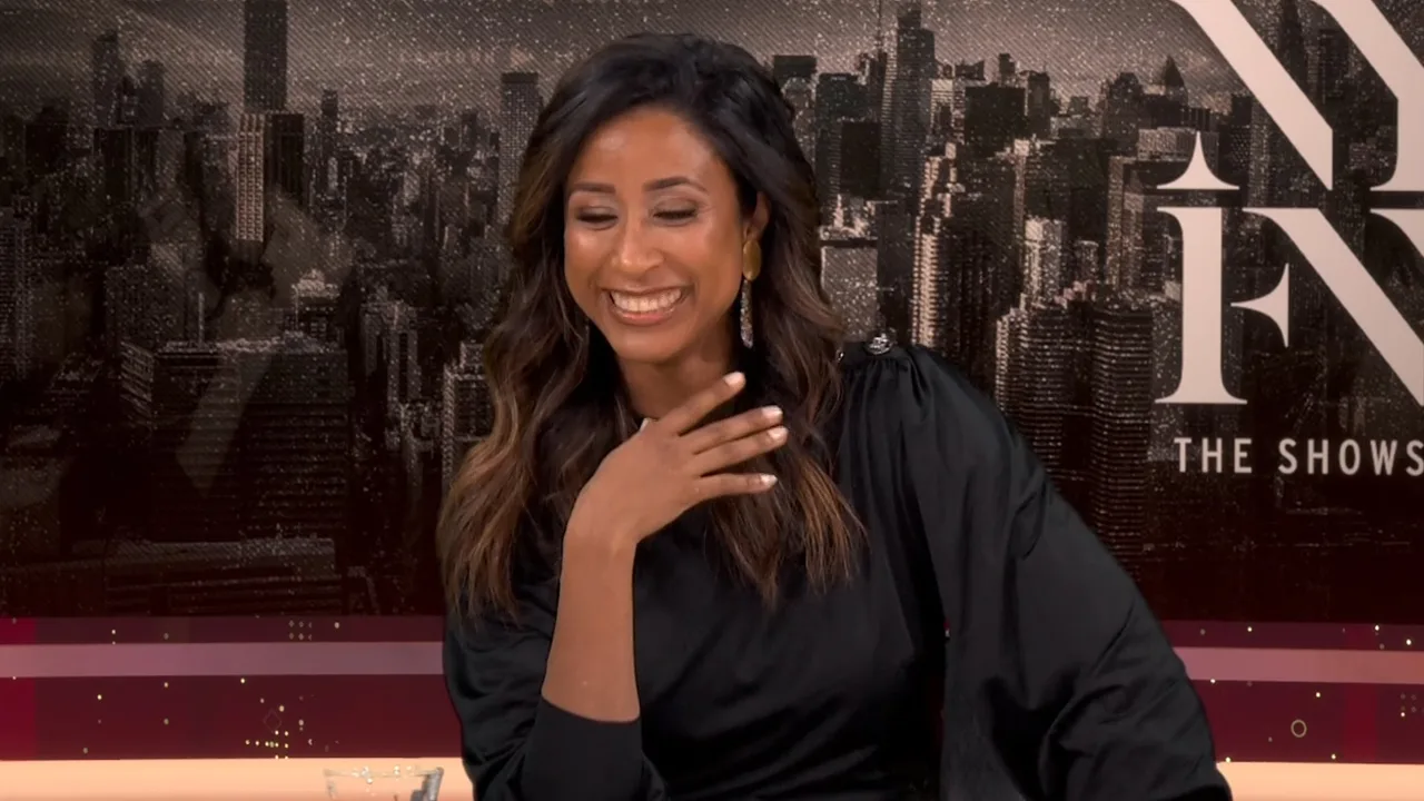 Presentatrice Shownieuws maakt pikante verspreking