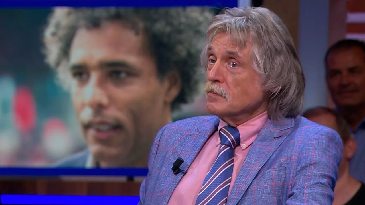 Johan reageert op sneer van Pierre van Hooijdonk in Studio Voetbal