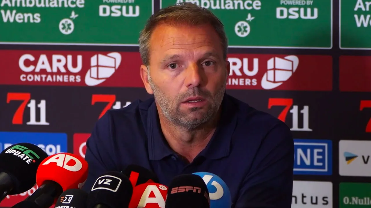 Steijn over Van den Boomen: 'Ik wisselde hem omdat ik hem slecht vond'