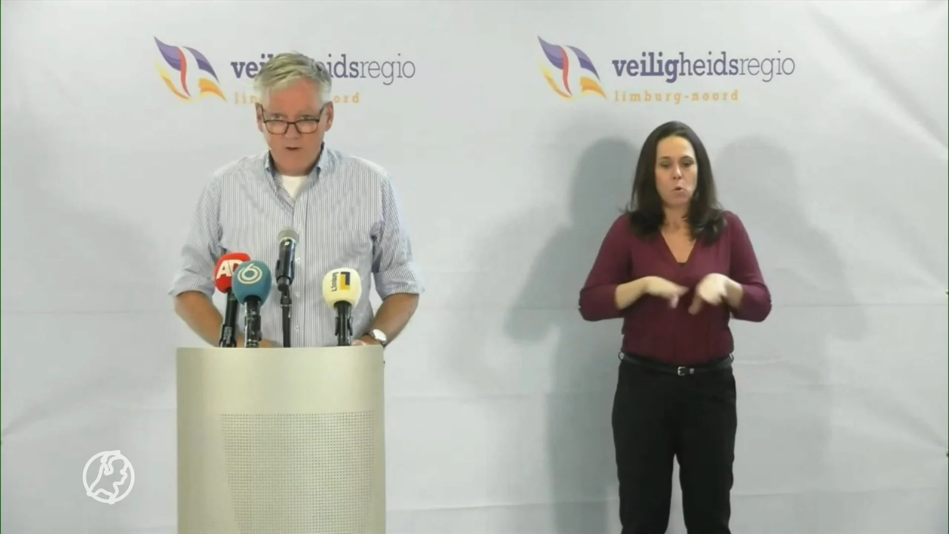 Burgemeester boos: zwemmer uit riviertje de Niers gevist