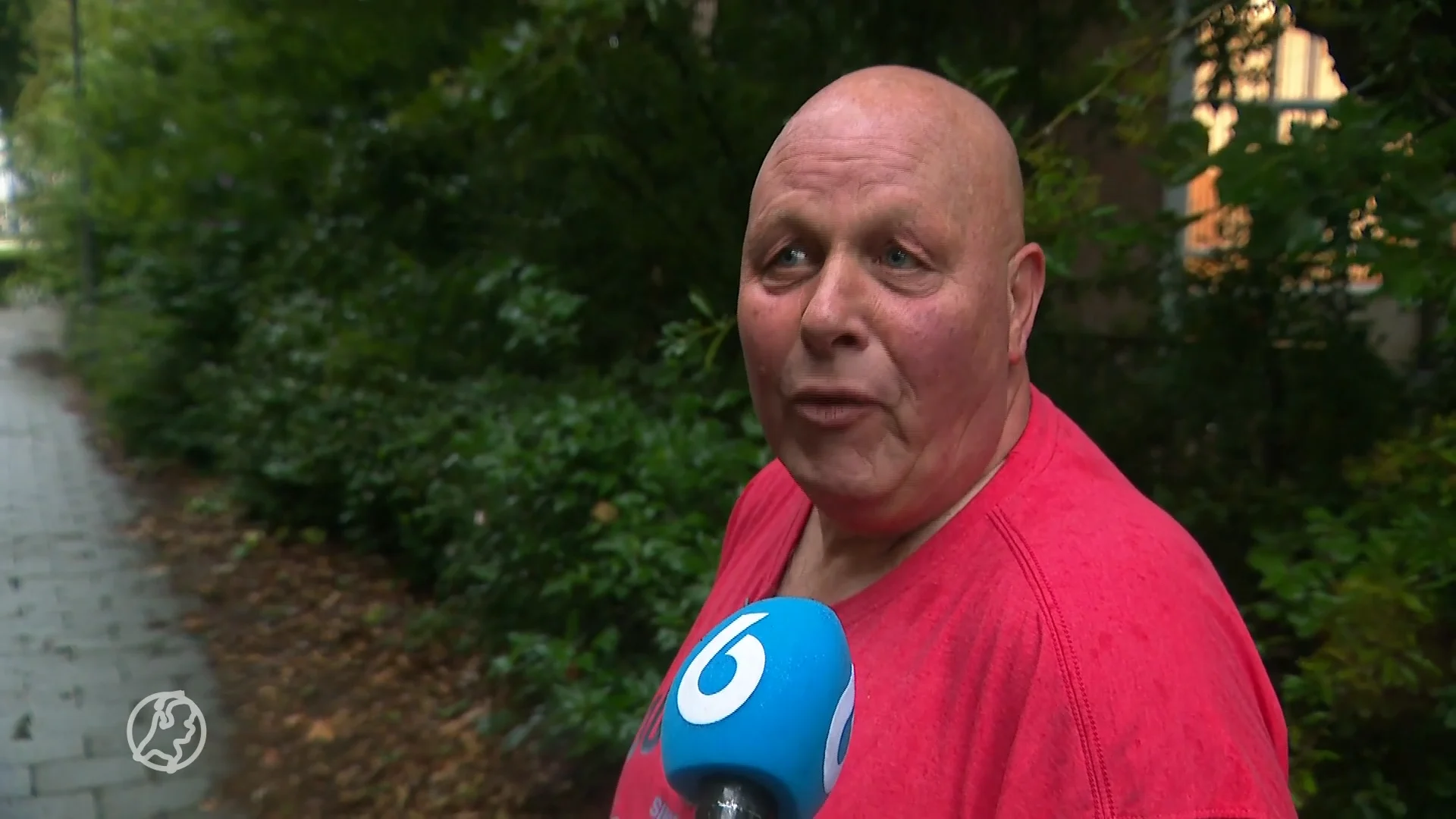 Buurtbewoners geschrokken door explosie bij Rotterdamse portiek