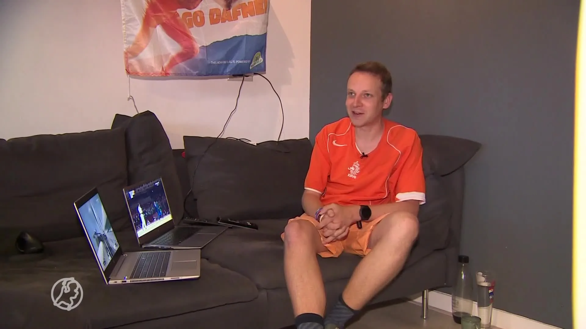 Superfan Thomas kruipt in holst van de nacht uit bed om Spelen te volgen