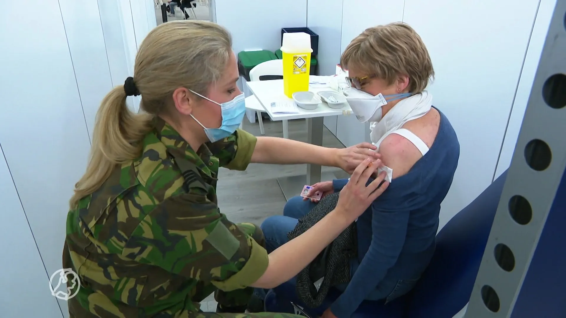 Van klarinettist naar prikmedewerker: hele luchtmachtorkest boostert mee