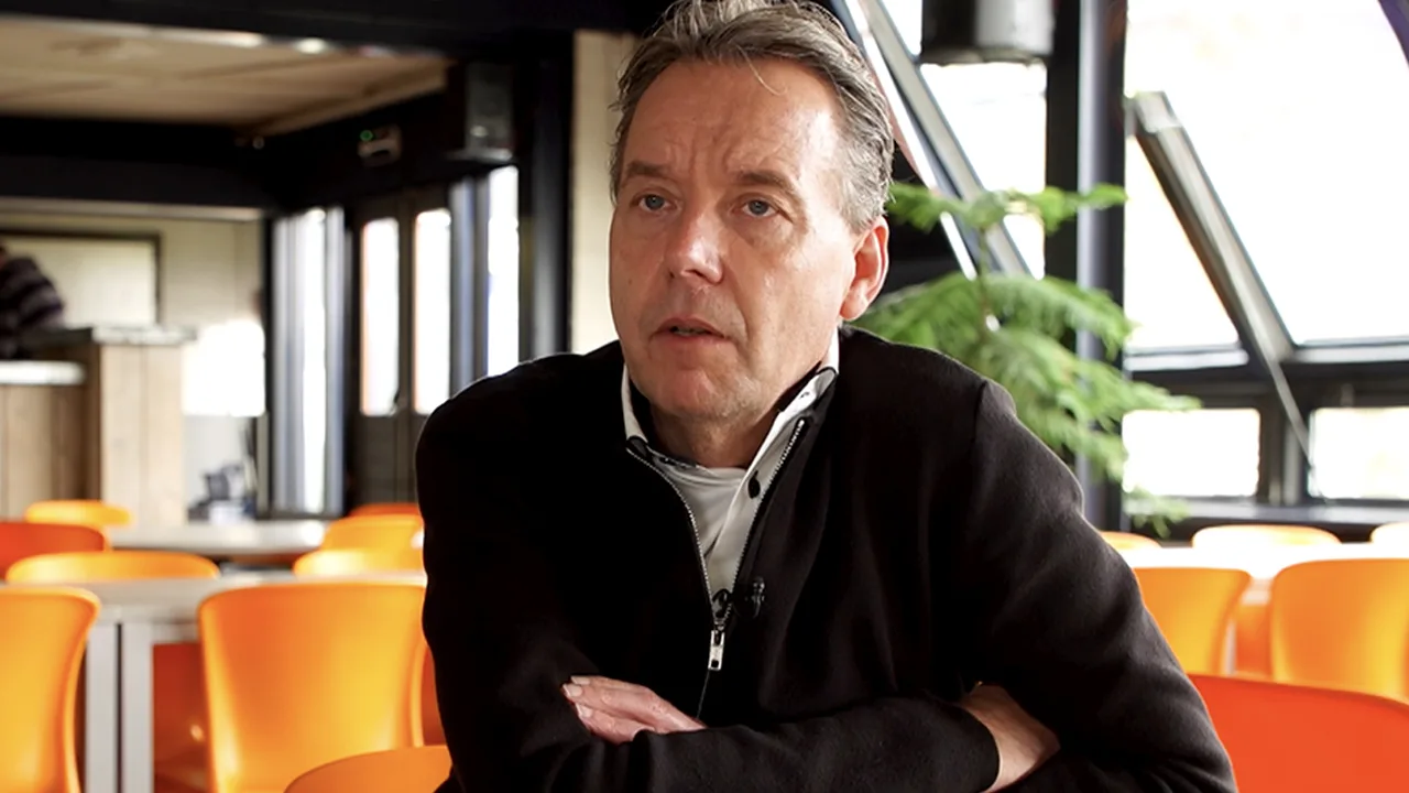 Valentijn over transfer Bergwijn: 'Probleem misschien meer te maken met zijn salariseis'