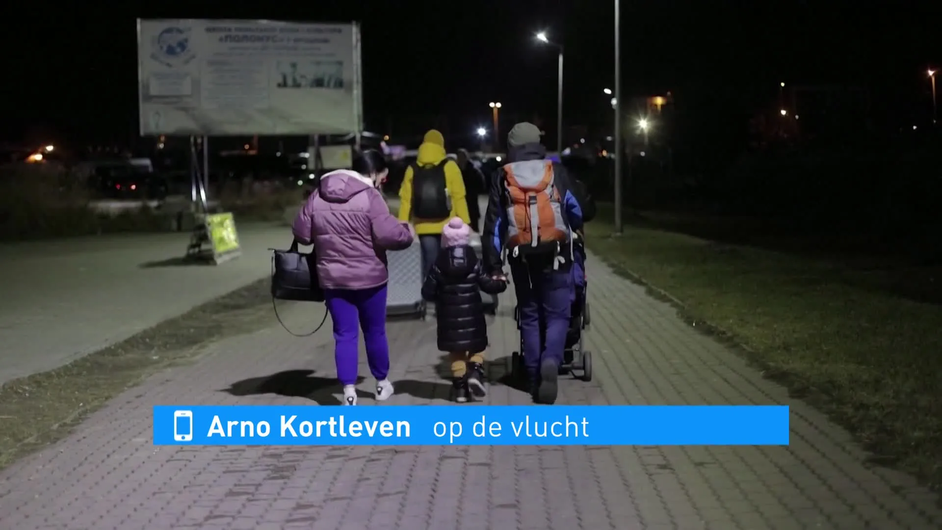 Arno staat al twaalf uur in de file om Oekraïne uit te komen: 'Zijn heel moe'