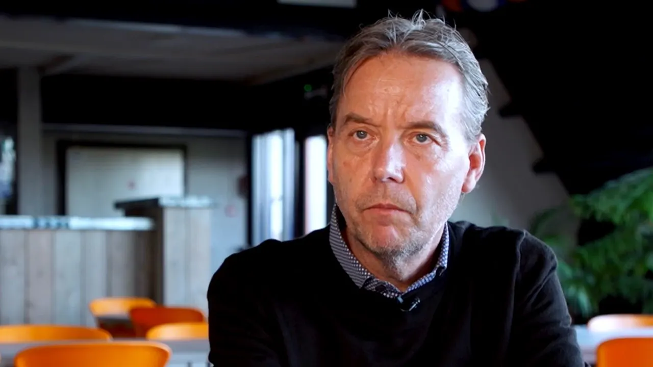 Koffie met Valentijn: 'Brobbey en Haller zijn beiden geen Ajax-spits'