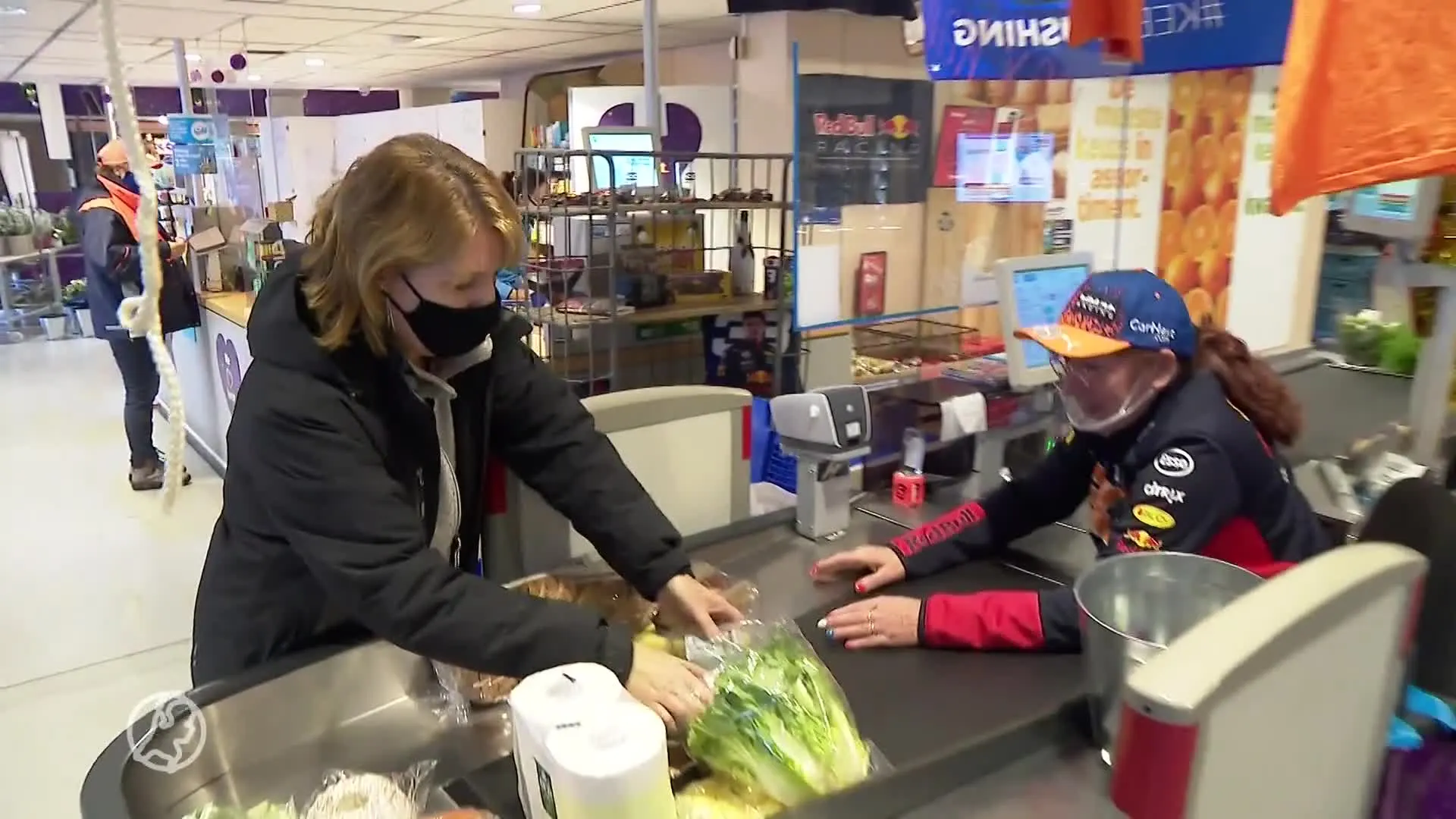 De kassa van caissière Netty ademt in alles Max Verstappen