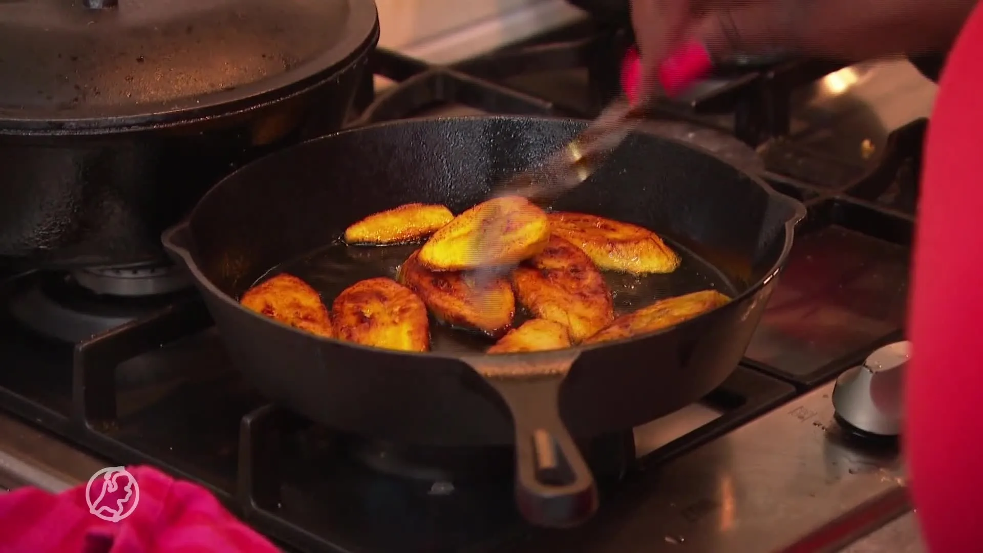 Koken op gas leidde vorig jaar bij zeker 70.000 kinderen tot astmaklachten