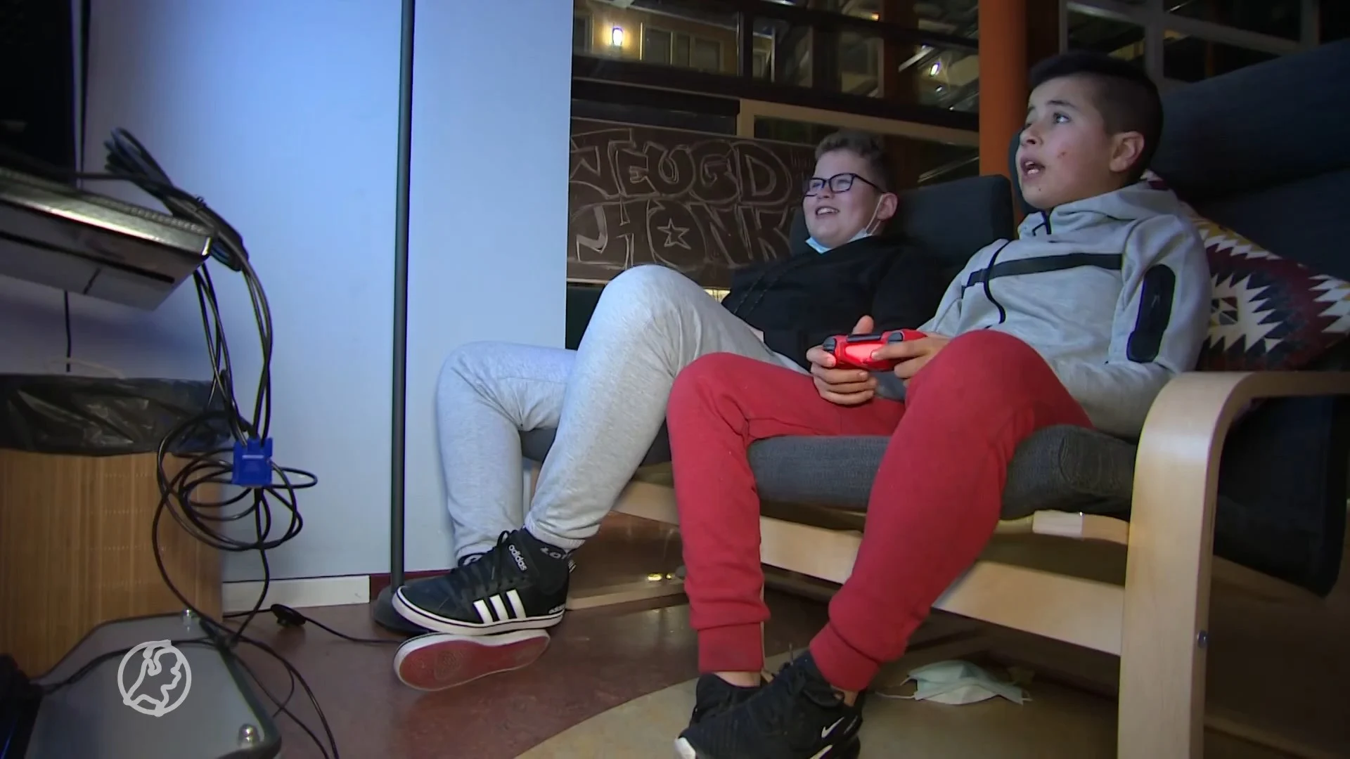 Jongeren zijn blij, want jeugdhonken mogen na 17.00 uur open blijven: 'Nu kan ik lol maken'