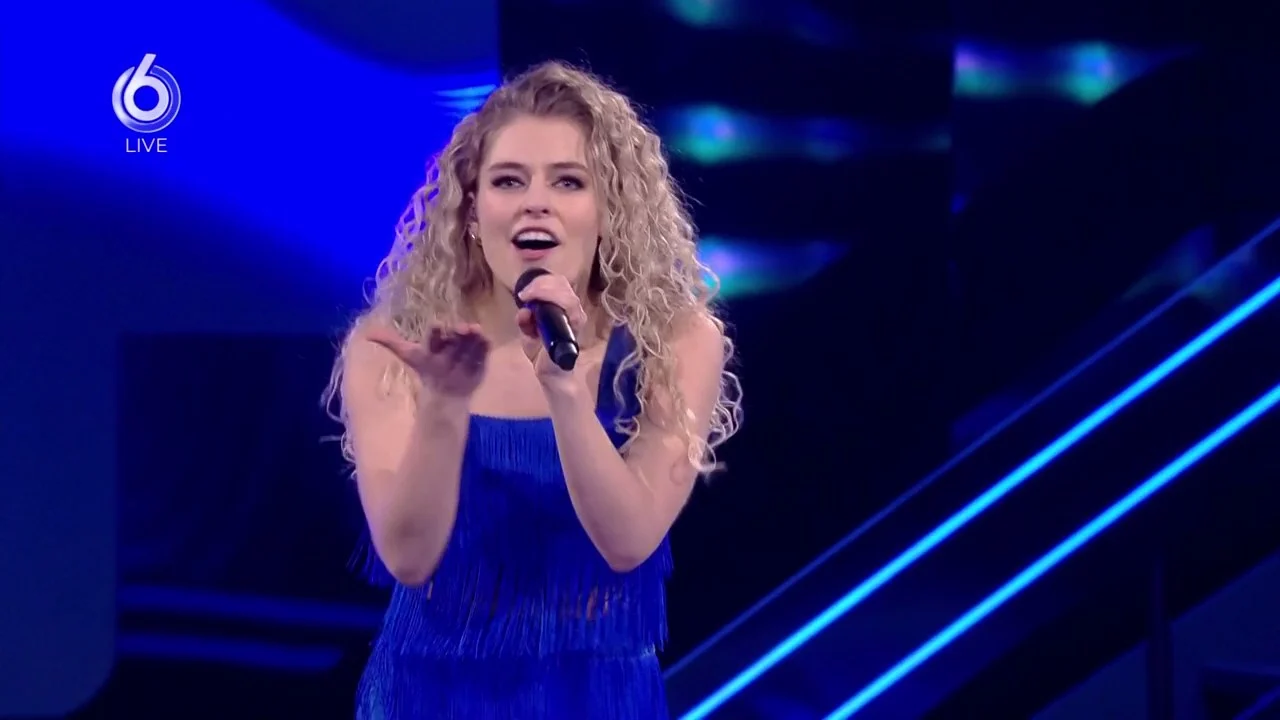 Julia, Amy, Hanne & Marthe - Waterval