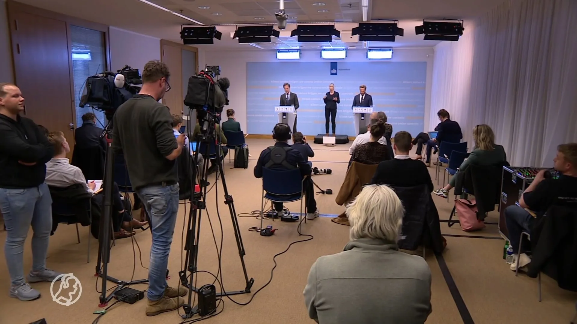 We gaan rustige feestdagen tegemoet: avondlockdown verlengd en maar vier gasten thuis