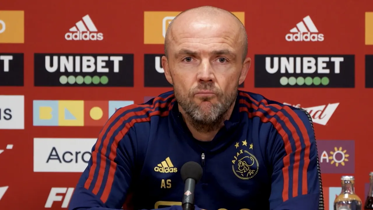 Heeft Schreuder een eerste spits? 'Brobbey zei dat hij 23 goals gaat maken'