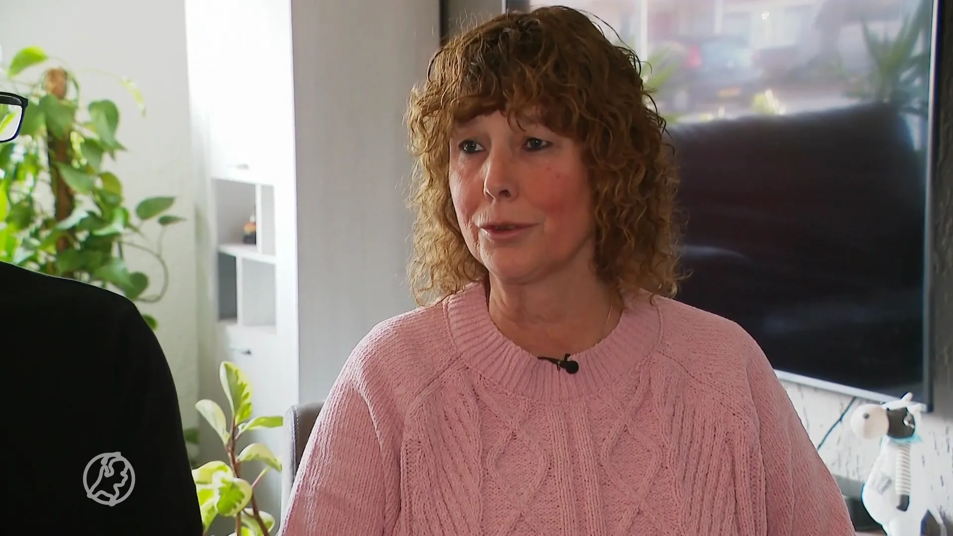 Roy en Wijnanda proberen van hun dure rookverslaving af te komen