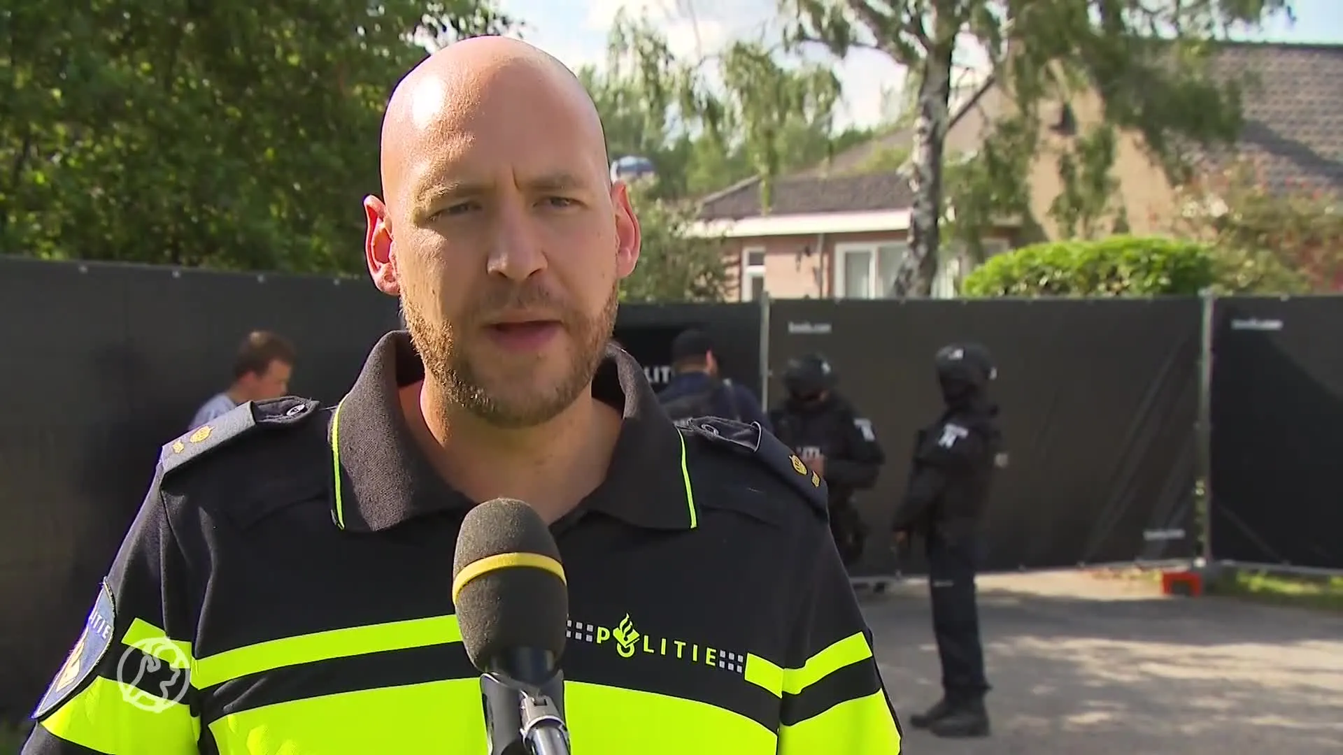 Agenten stuiten in Limburg op grootste methlab ooit gevonden