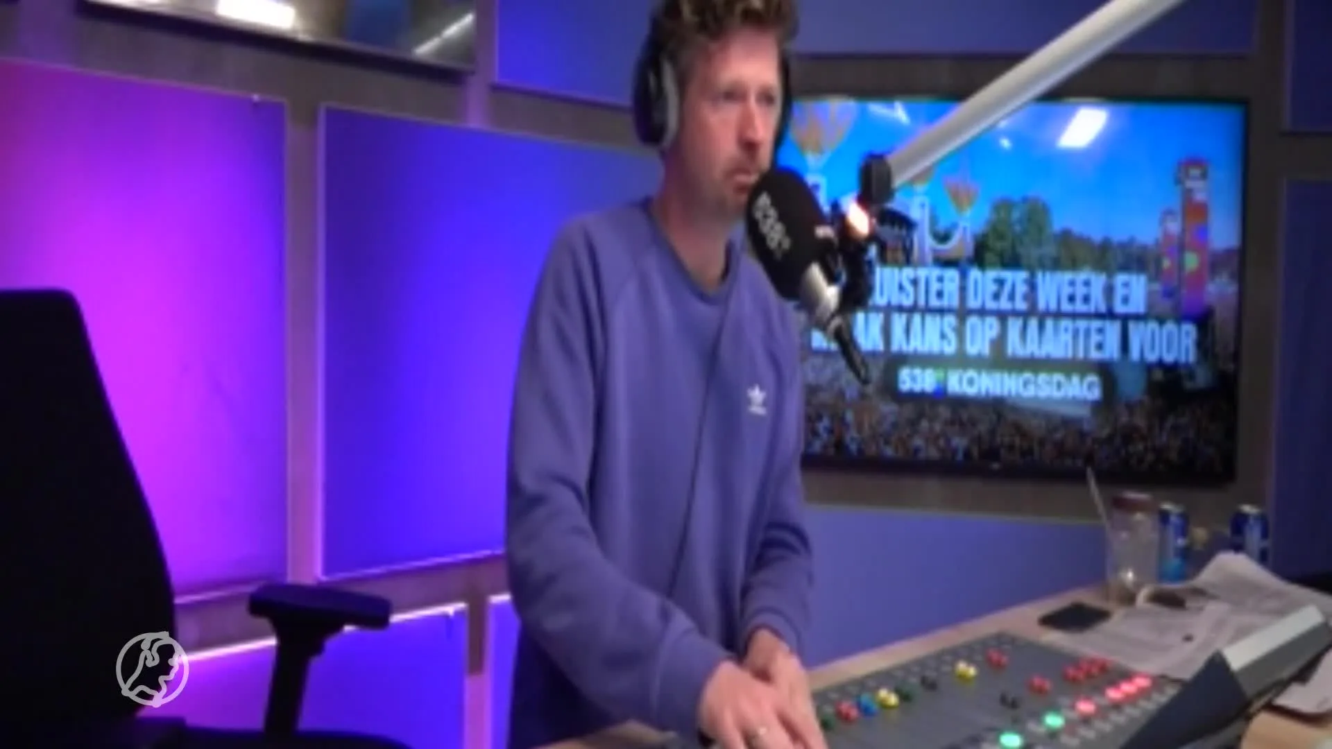 Waarom je je vieze sokken beter uit kan doen in bed