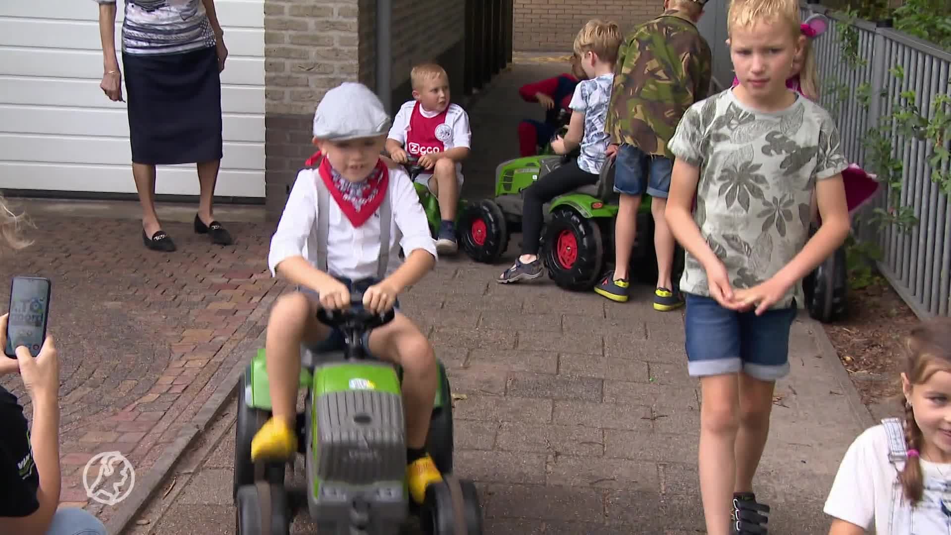 LTO verrast kinderen die door boerenprotest schoolreisje moesten missen