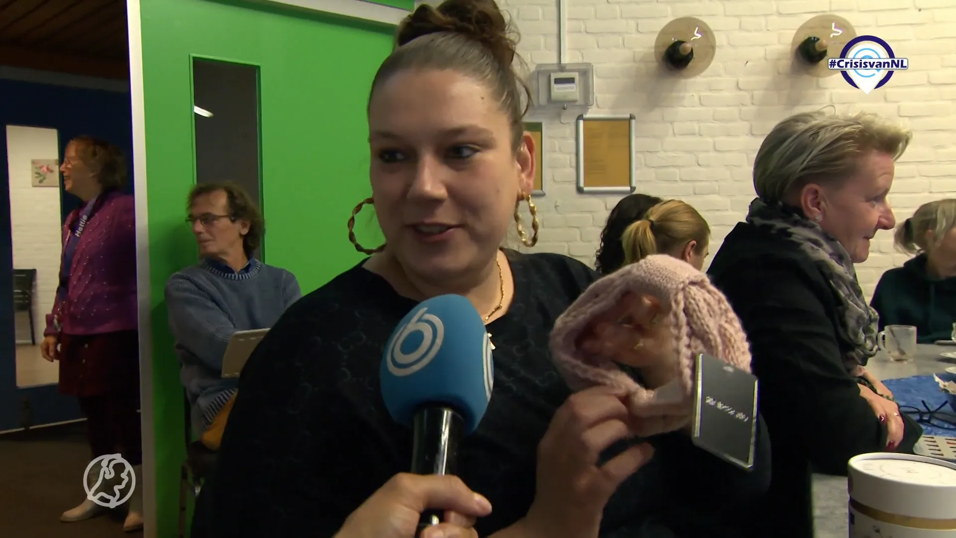 #CrisisvanNL | Emmenaren bingoën voor prijzen om de winter warm door te kunnen komen