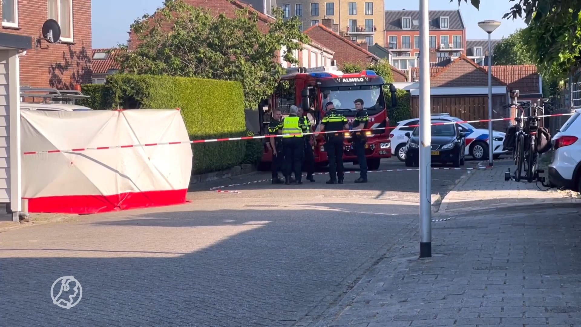 Almeloër bedolven onder instortende muur en overlijdt