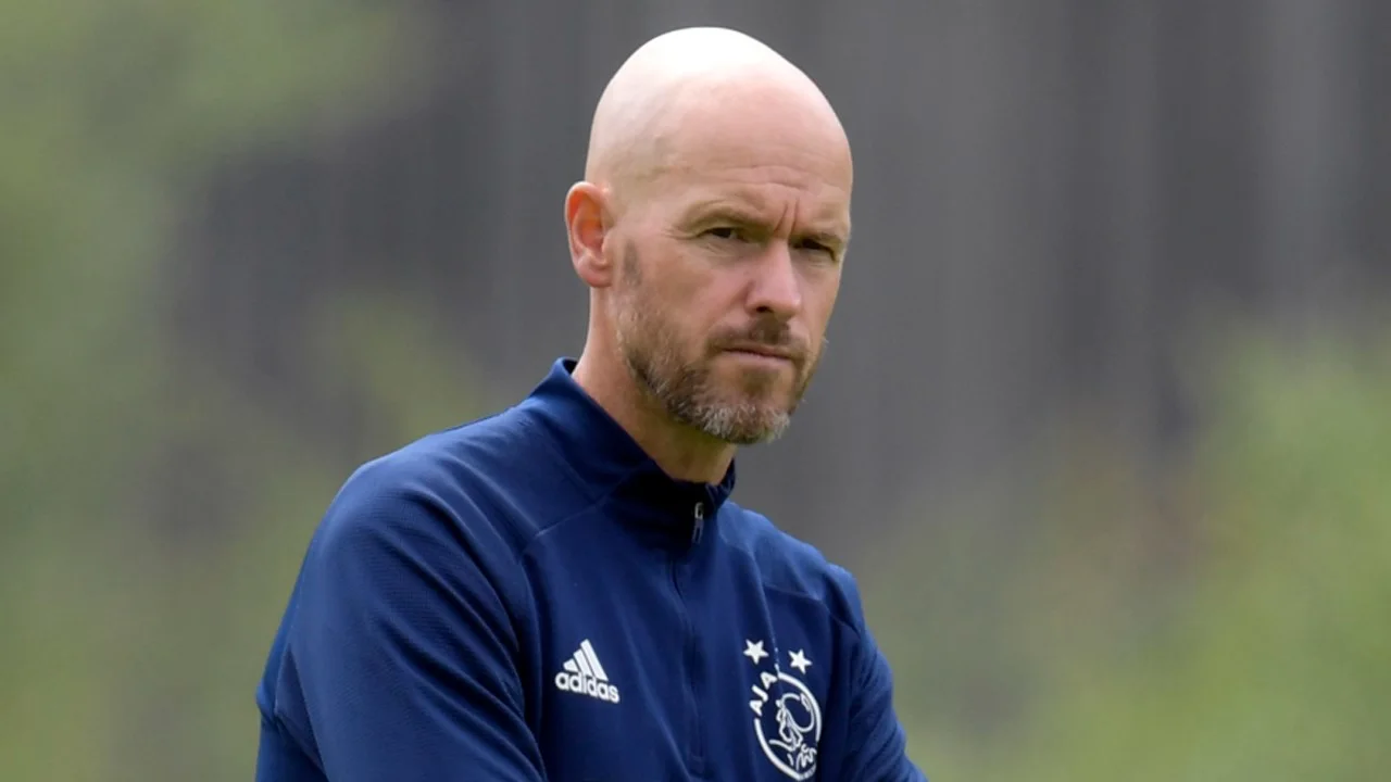 'Ten Hag moet met deze selectie kampioen worden, overwinteren en de beker winnen'