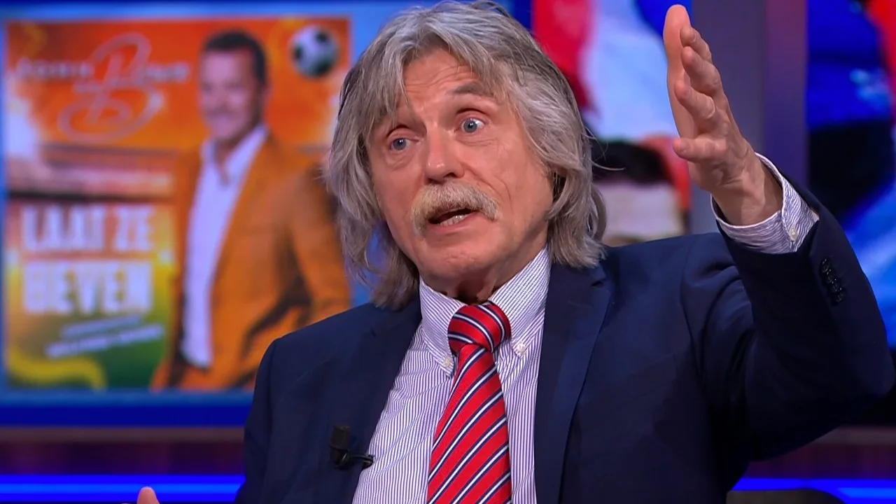 Johan lovend over nieuw EK-lied van John de Bever: 'Het rijmt...