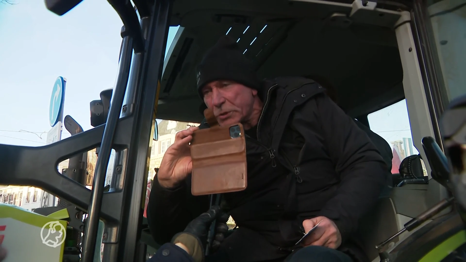 'Vrijheidskonvooi' zorgt voor overlast in Haagse binnenstad: 'Rutte, rot op!'