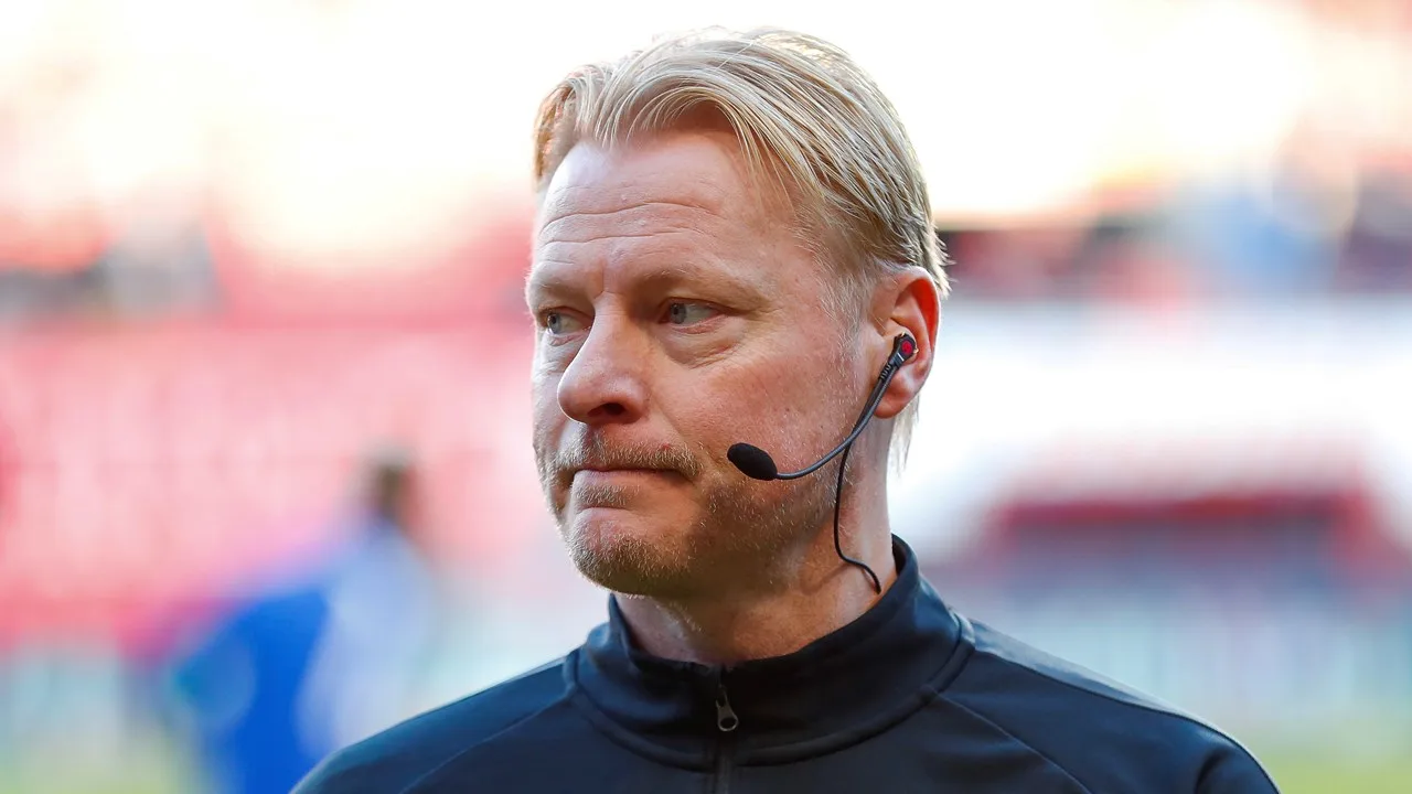 'Blom werd helemaal gefileerd op ledenvergadering'