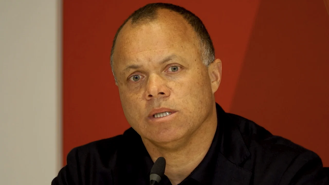 Stewart over vertrek Van Nistelrooij: 'Ik had misschien de deur moeten barricaderen'