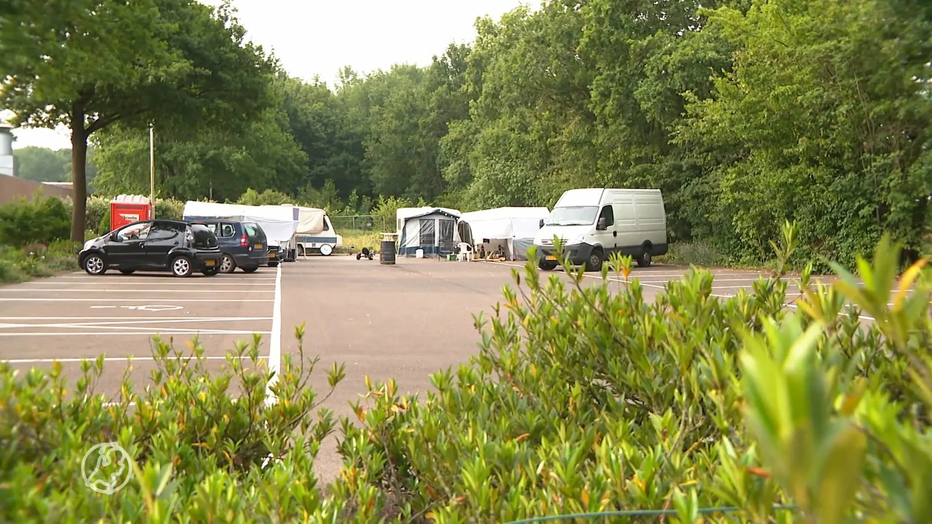 Gemeenten regelen veel te weinig plekken voor woonwagenbewone...