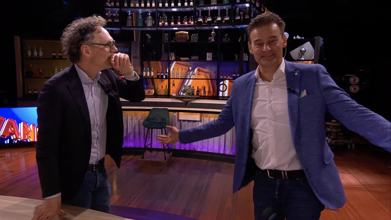 Wilfred verbaast zichzelf In de Wandelgangen: 'Waarom vertel ik dit?!'