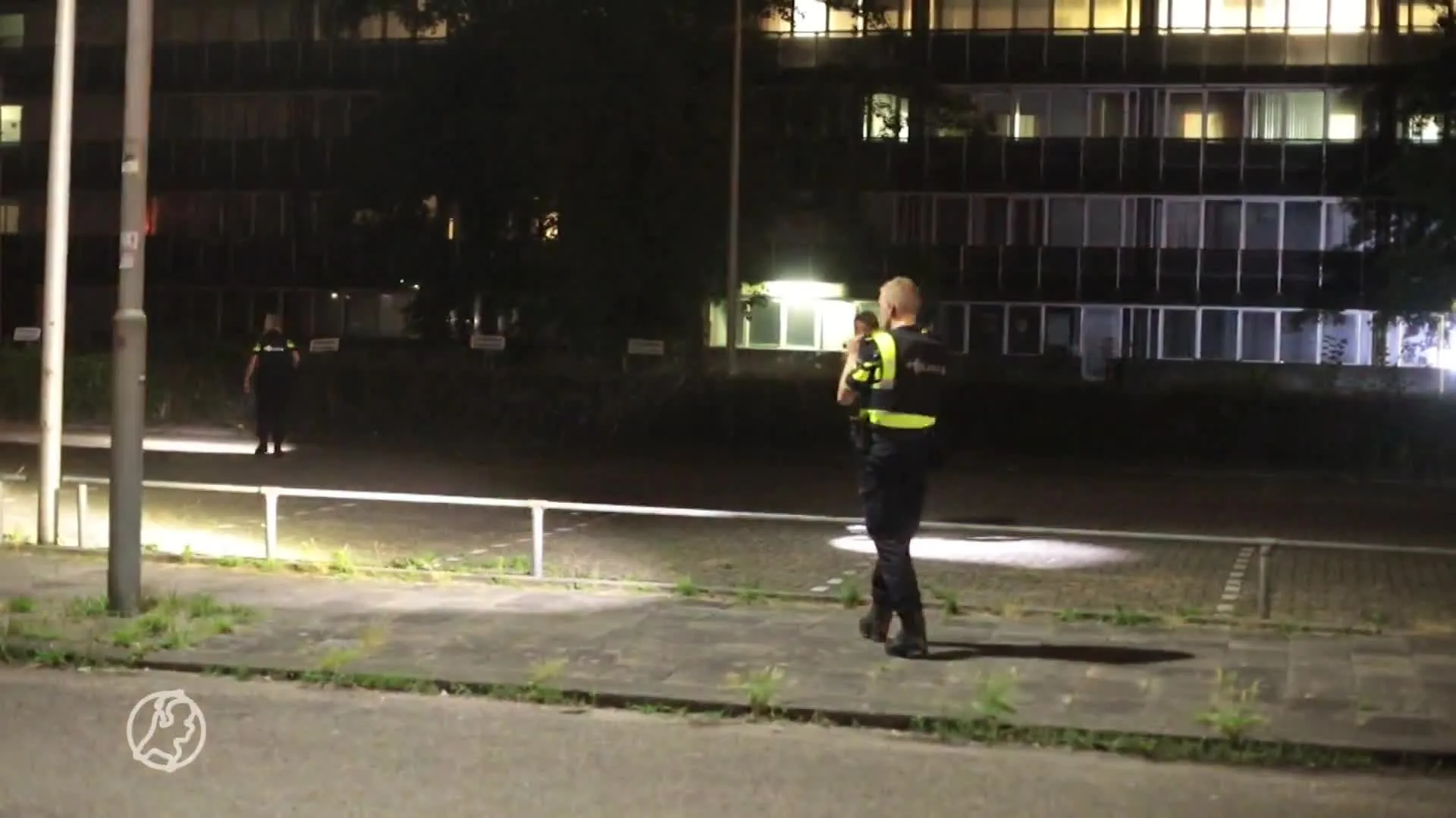 Vluchtwagen klemgereden na schietpartij in Haarlem, verdachte...