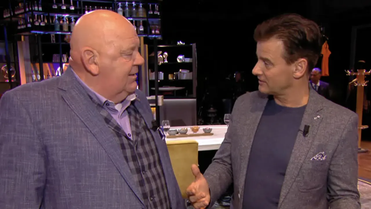 Pieter Cobelens blikt terug op parodie bij Vandaag Inside: 'Ik vond 'm écht heel erg leuk!'