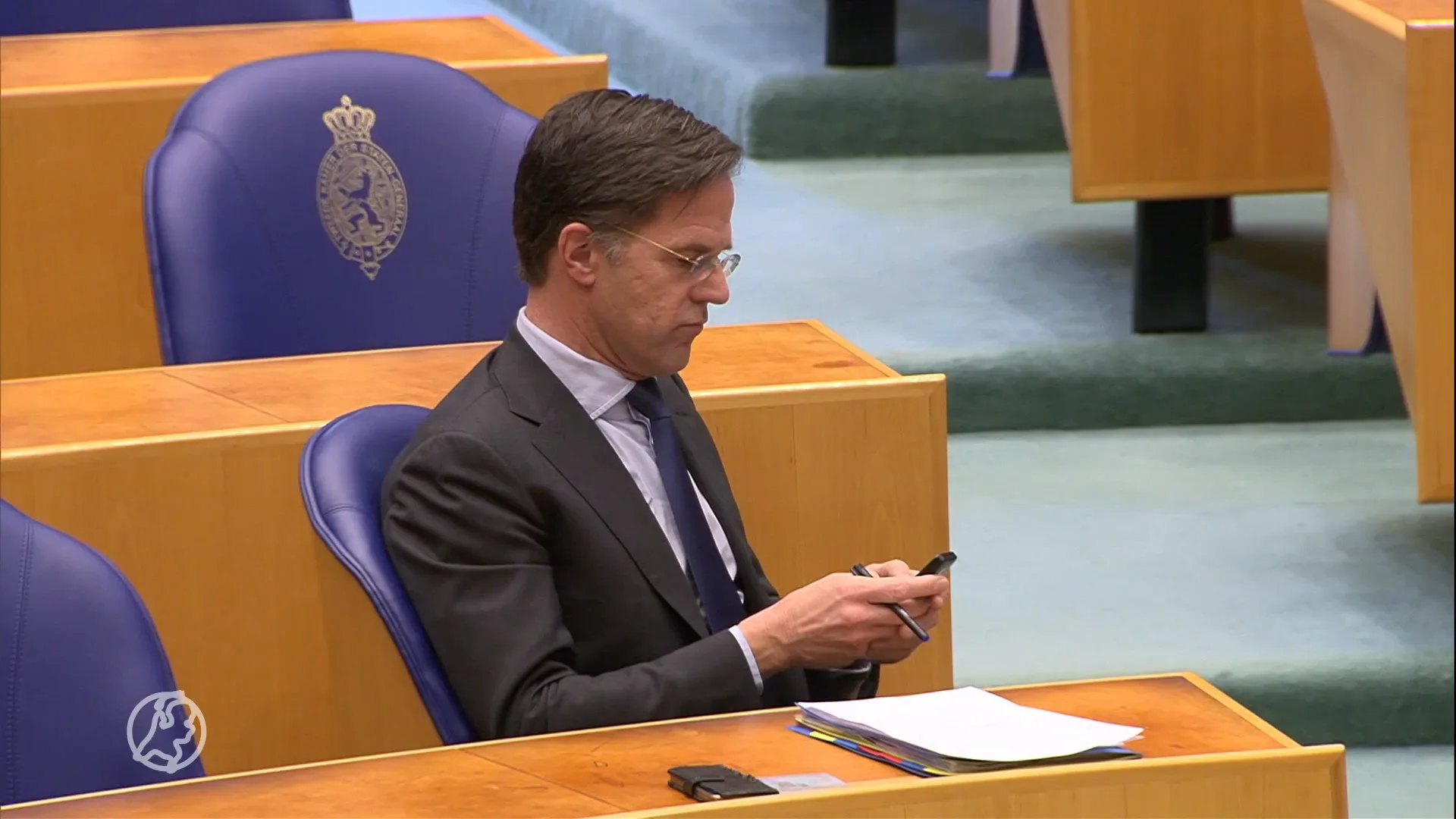 Premier Rutte wiste jarenlang sms'jes van zijn werktelefoon