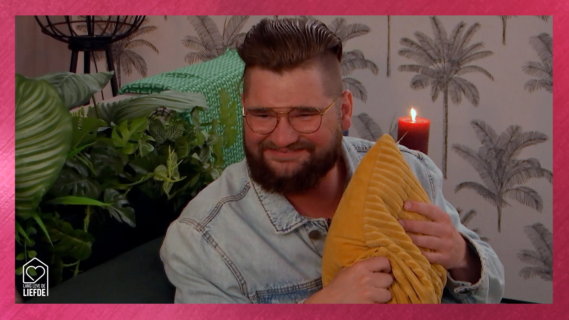 Arno laat zijn beste versiertruc zien