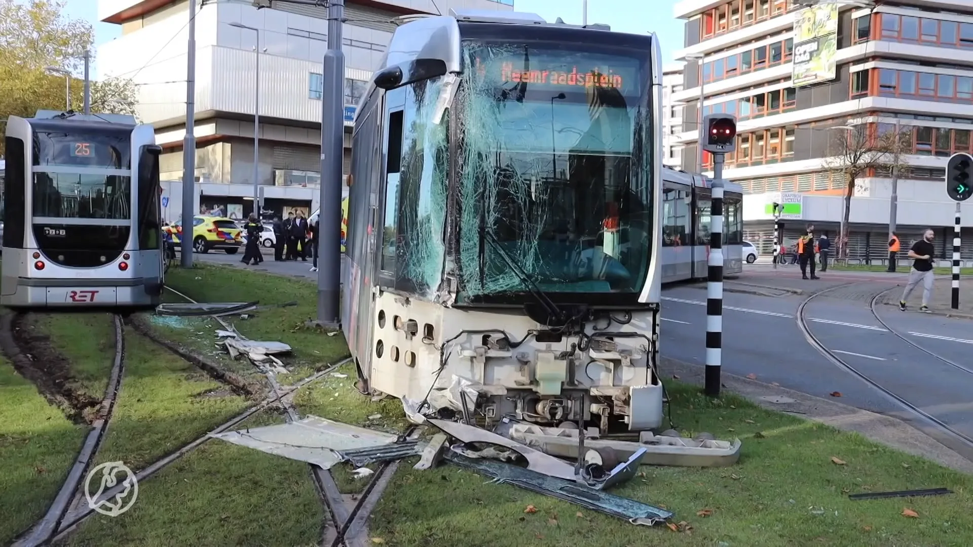 Trams botsen op elkaar in Rotterdam, zeker acht gewonden